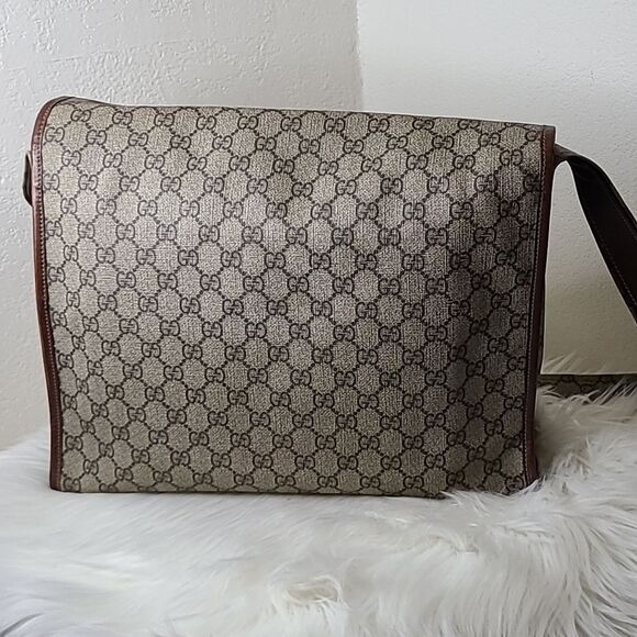 💯 Authentic Gucci Handbag with Cherryline 🍀 - Picture 7 of 15